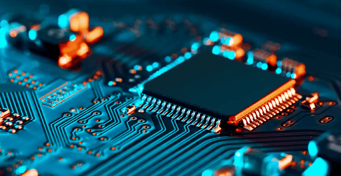 Laboratorio R&D e sviluppo elettronico TCA Evolve